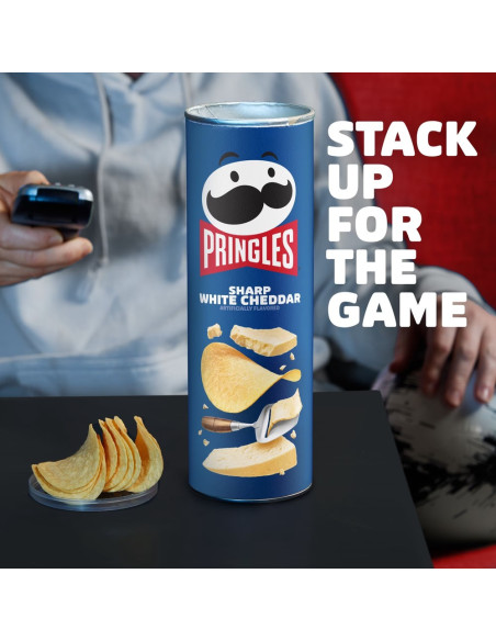Pringles Sharp White Cheddar, chips au cheddar blanc affiné | My American Market