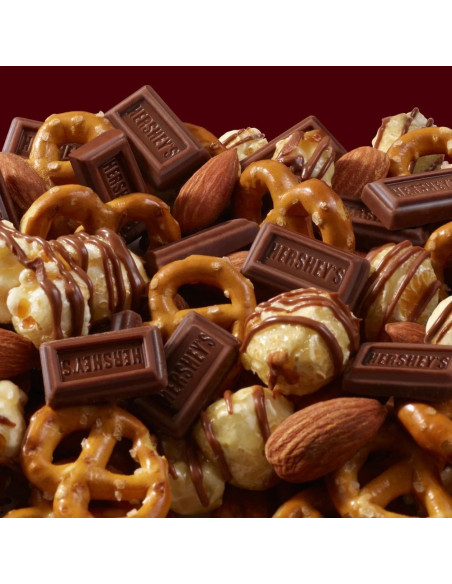 Hershey's Popped Snack Mix 113g - My American Market