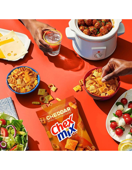 Chex Mix - Savoury Snack Mix Cheddar (mélange apéritif au cheddar) - My American Market