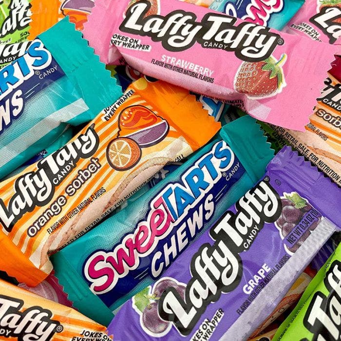Buy Wonka Laffy Taffy Assorted 4 Flavors Box Bulk 145 1.4kg